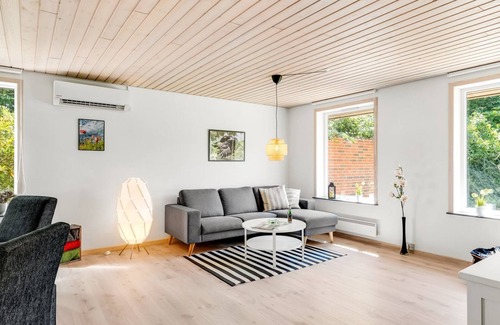 Lyngsa House | "Amra" - 1.9km from the sea by Interhome