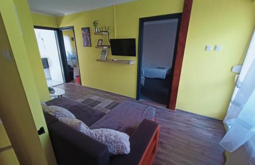 Balatonfoldvar Apartment | AMRI Apartman