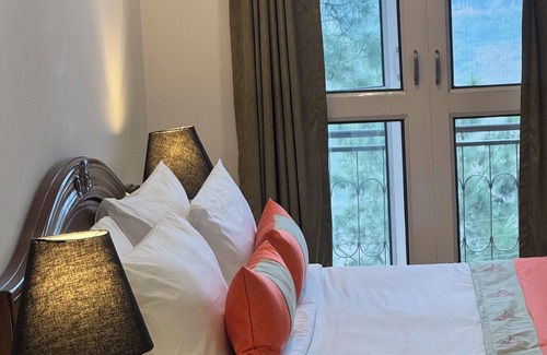 Kuthar Hotel | Amritara Kasauli kollections