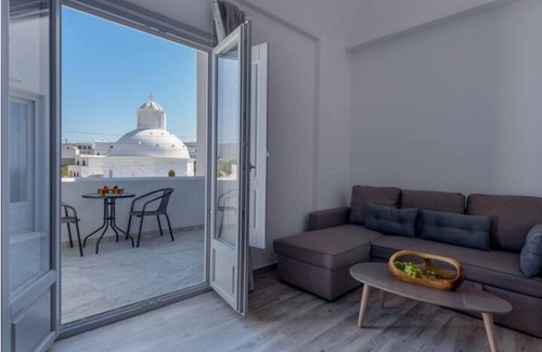 Karterados Apartment | Amvrosia Jacuzzi Apartment