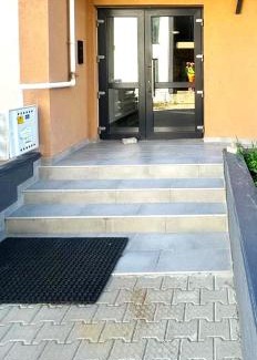 Vladeni Apartment | Amy Mountain Stay