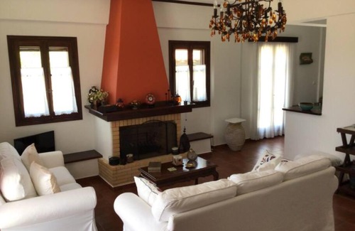 Pylos-Nestoras Apartment | An all comforts home