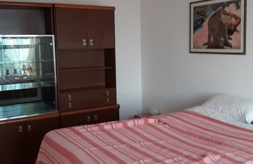 Santa Rita Apartment | An appartment facing the Alps for 8 pepople, near the Eurovision Pala Alpitour