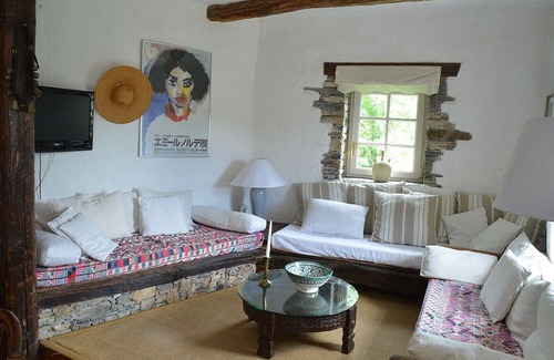 Vieussan Cottage | An authentic stone house, pool, beautiful garden and stunning views