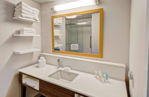 North San Jose House | An easy stay near downtown San Jose