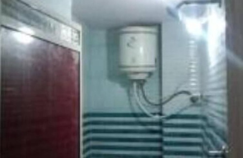 Bouvet Island House | An excellent common hall/bedroom for 8 to 15 guests, near Shri Mahakal Temple.