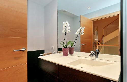 Palau House | An excellent double room close to the UDG University