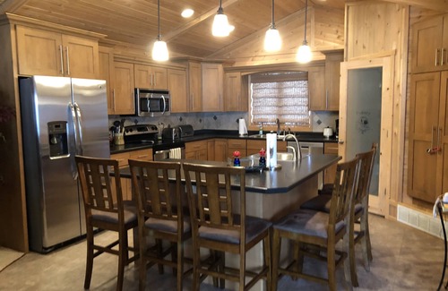 Wetmore Cottage | An Oasis on Ostrander Lake!