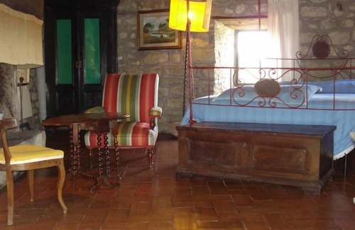 Londa Cottage | An old watchtower of San Leolino Castle