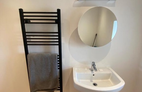 Benbecula House | An Taigh Dubh- One bedroomed cottage