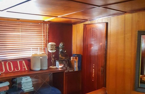 Bois Blancs Boat Rental | An unusual night on a Barge