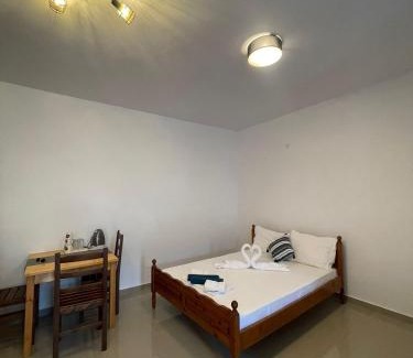Himare Apartment | Ana Rooms