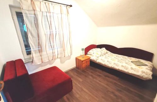 Zsorifurdo House | Ananász Apartman