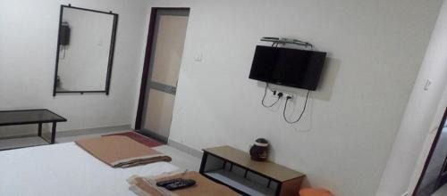 Ramdaspeth Hotel | Anand Mahal Hotel
