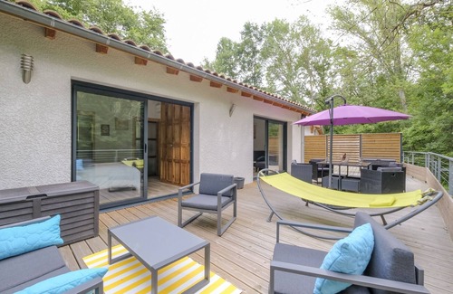 Castelmaurou House | Ananda Guest House. Sweetness of Life, Nature and Calm