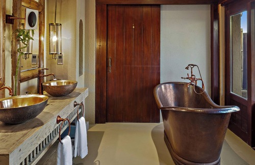 Sir Bani Yas Island Cabin | Anantara Al Sahel Villa Resort