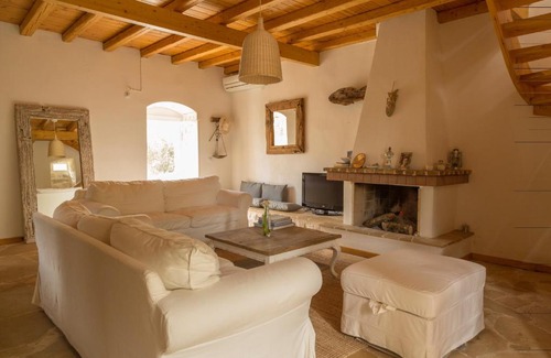 Tselendata House | Anapama