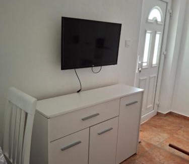 Radovici Apartment | Anastasija