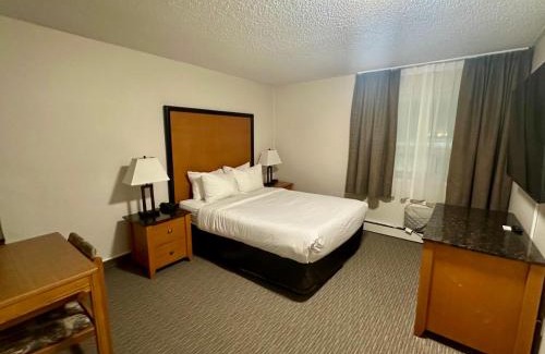 Grande Prairie Hotel | Anavada Inn & Suites - Grande Prairie