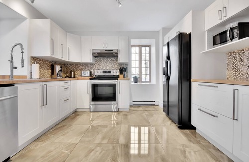 Paroisse Saint-Ignace de Loyola House | Ancestrale A few minutes to downtown Quebec city (#294363)