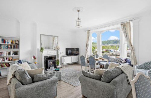 Stoke Fleming Apartment | Anchor Watch with Parking