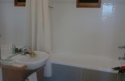 Viseisei Resort | Anchorage Beach Resort