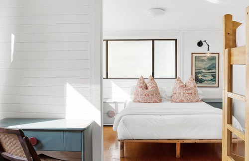 Minnie Water Apartment | Anchored at Minnie - A Seaside Holiday Apartment