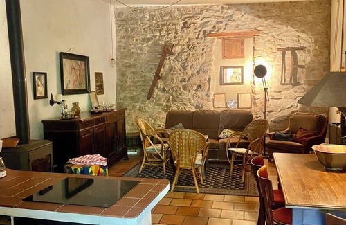 Camplong-d'Aude House | "Ancien Café " Holiday home