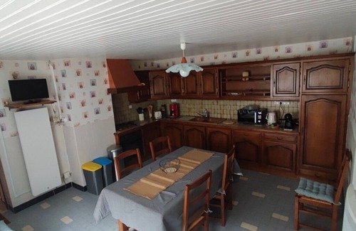 Pusy-et-Epenoux House | Ancienne Ferme Rénovée à 5 Minutes de Vesoul Avec Salle de jeu