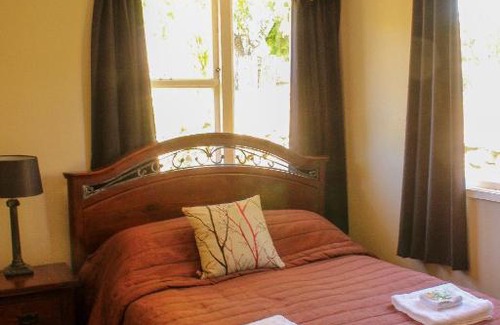 Naseby Hotel | Ancient Briton Budget Accommodation