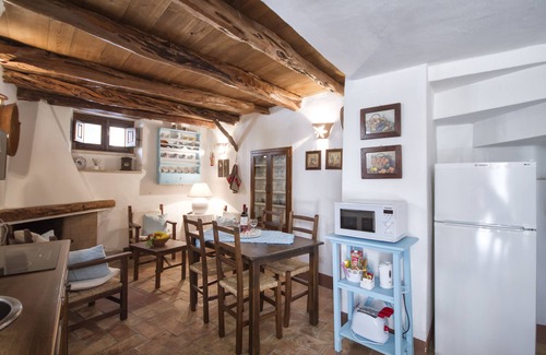 Baunei House | Ancient Stone Houses - Dom'e Pedra