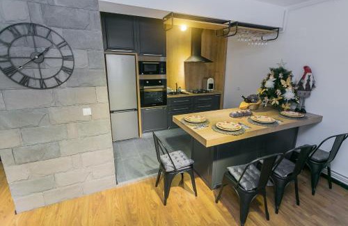 Azuga Apartment | Anda Apartment