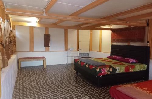 Tuk Tuk House | Andaliman House