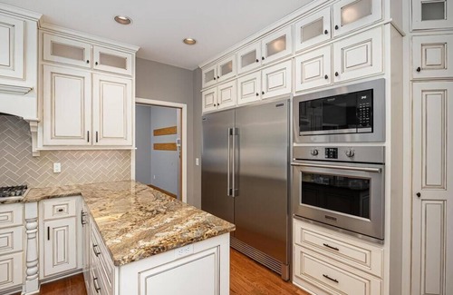 Andover House | Andover stunner on acreage with underground pool