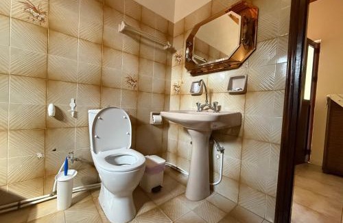 Valira Villa | Andreas House