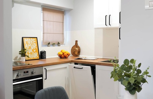 Sector 2 Apartment | Andreea