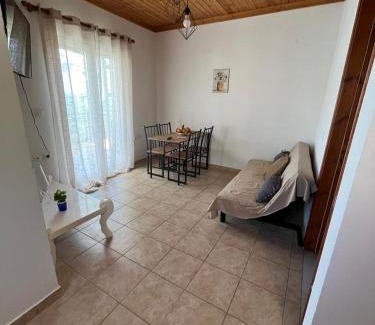 Agios Petros Apartment | Andrianas Apartment