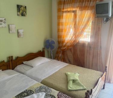 Kokkinon Neron Apartment | Andromaxistudios