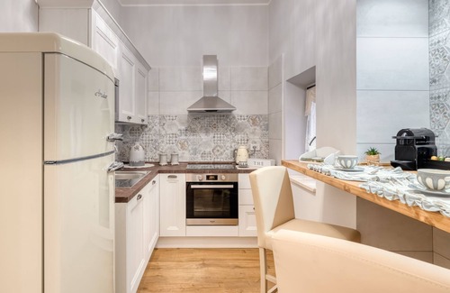 Monti House | Andromeda Luxury Apartment in Colosseum