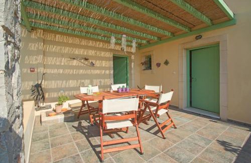 Friligkianika Apartment | Anemohadi Apartments