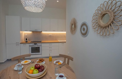 Argostoli Town Apartment | Anesis Luxury Appartment