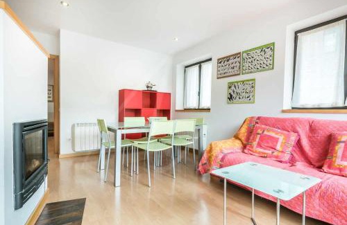Alt Aneu Apartment | Àneu, by SeaMount Rentals