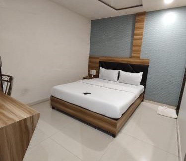 Kurla West Hotel | Anex Hotel Near BKC