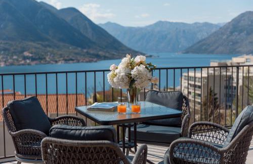Dobrota Apartment | Angel's Sea View