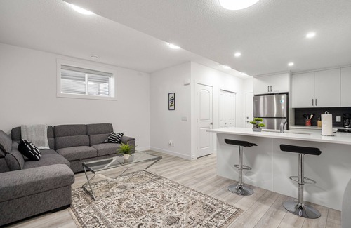 Calgary Apartment | Angie’s place close to YYC