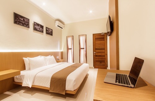 Kartika Plaza Bed & Breakfast | Angkul Angkul Segara Beach Kuta