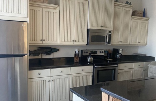 Placida House | Anglers Club - Waterfront Townhome w/dockage
