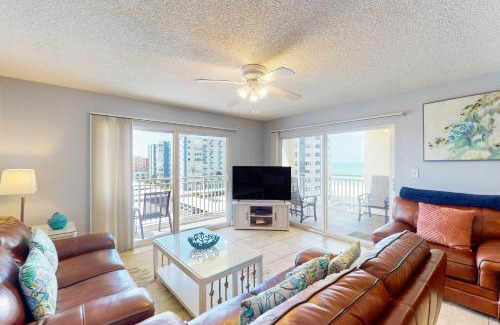 Redington Shores Apartment | Anglers Cove 401