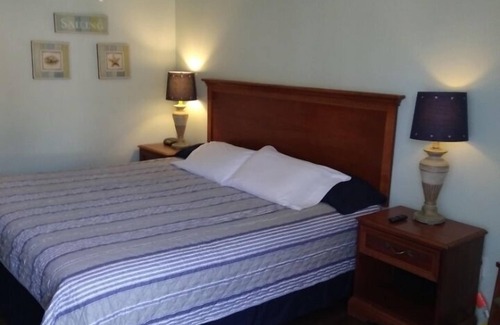 Mead Hotel | Anglers Hideaway Cabins