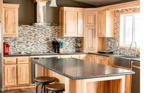 Hot Springs House | Angostura lake getaway
